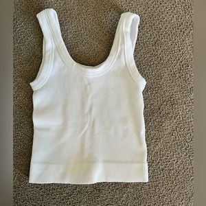 Women’s white cropped tank. OS.